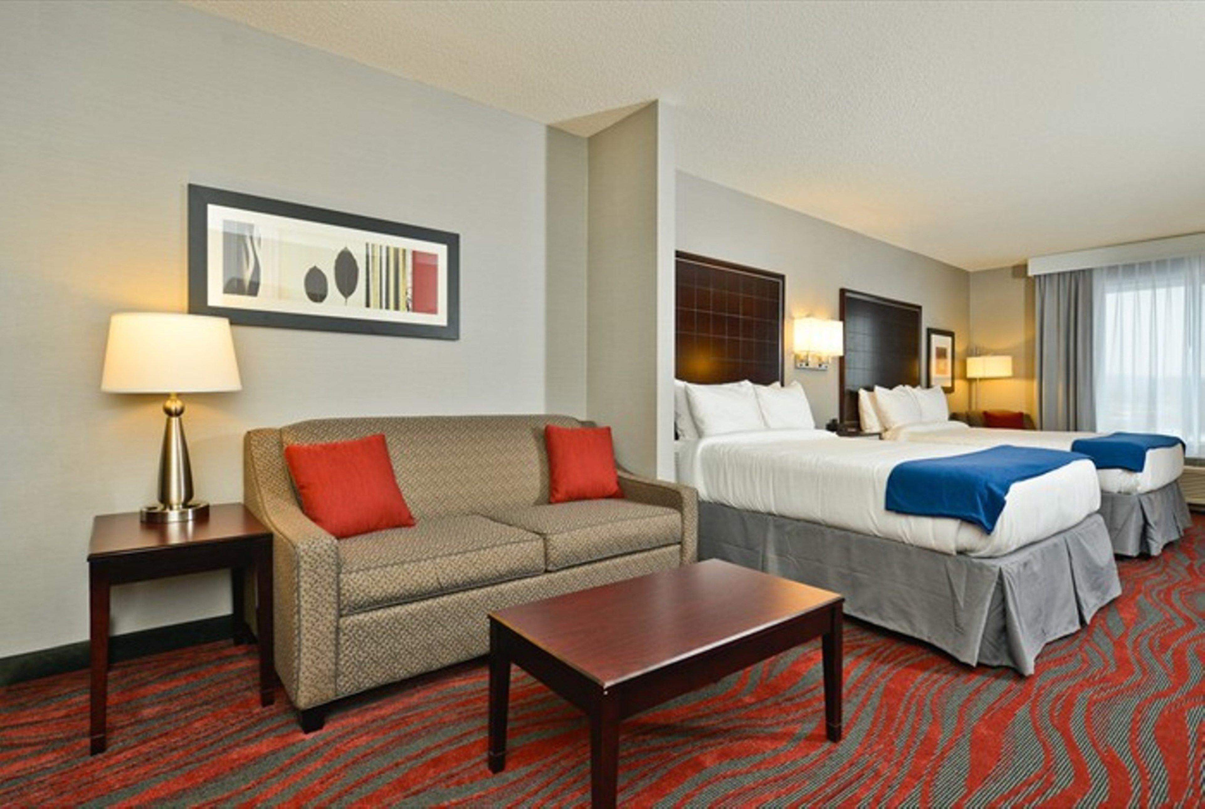Holiday Inn Express & Suites Utica By Ihg Eksteriør bilde